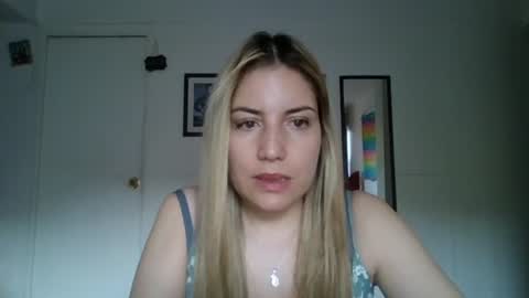 Snapshot of sweet__alana chatting on October 22, 2025, 10:20 pm Sweet alana online show from October 22, 2025, 10:20 pm