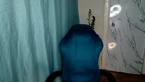 Snapshot of sweet__mooon chatting on February 13, 2025, 9:41 am sweet__mooon online show from February 13, 2025, 9:41 am