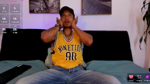 Snapshot of sweet_alessandro1 chatting on March 4, 2025, 7:43 pm alessandre online show from March 4, 2025, 7:43 pm