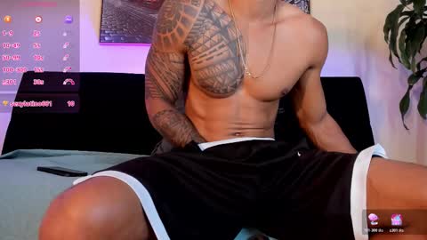 Snapshot of sweet_alessandro1 chatting on December 14, 2025, 9:14 am alessandre online show from December 14, 2025, 9:14 am