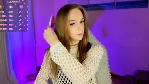 Snapshot of sweet_ali3s chatting on November 23, 2025, 7:13 pm Call me Alis online show from November 23, 2025, 7:13 pm