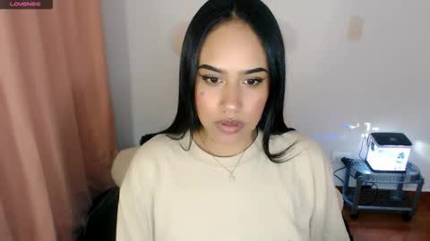 Stephanie online show from November 2, 2025, 3:09 am