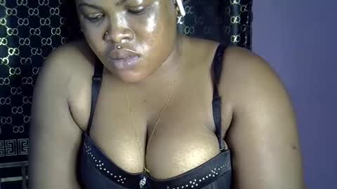 Snapshot of sweet_baby06 chatting on October 24, 2025, 3:14 am baby girl online show from October 24, 2025, 3:14 am