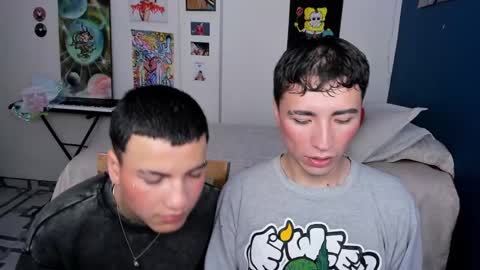 Snapshot of sweet_boys_xx chatting on December 6, 2024, 1:11 pm CristianBrayan PVT OPEN online show from December 6, 2024, 1:11 pm