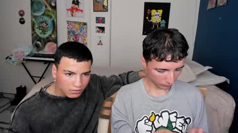 Snapshot of sweet_boys_xx chatting on December 6, 2024, 4:17 pm CristianBrayan PVT OPEN online show from December 6, 2024, 4:17 pm
