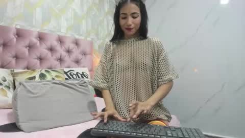 Snapshot of sweet_candy_sex1 chatting on November 5, 2025, 12:54 am sweet_candy_sex1 online show from November 5, 2025, 12:54 am