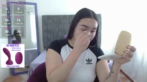 Snapshot of sweet_catita chatting on September 21, 2025, 11:45 am Cata online show from September 21, 2025, 11:45 am