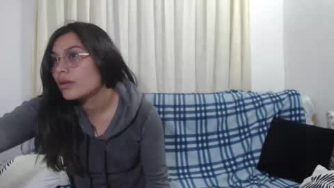 sweet_fantasy_couple online show from January 4, 2025, 12:27 am