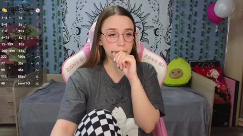 Alice online show from February 1, 2025, 4:24 am