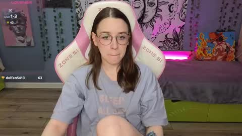 Alice online show from October 12, 2025, 4:11 am