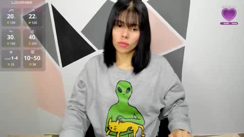 Snapshot of sweet_hann chatting on October 8, 2025, 7:17 am Hanna online show from October 8, 2025, 7:17 am