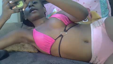 Snapshot of sweet_jovial chatting on October 31, 2025, 2:40 pm sweet_jovial online show from October 31, 2025, 2:40 pm