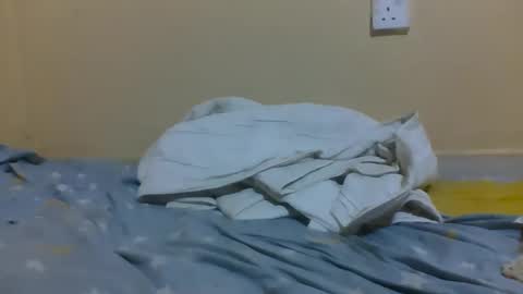 millarn online show from March 6, 2025, 6:52 am