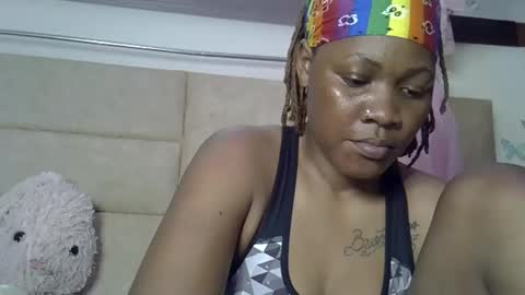 Snapshot of sweet_lady020 chatting on February 1, 2025, 7:47 am sweet_lady020 online show from February 1, 2025, 7:47 am