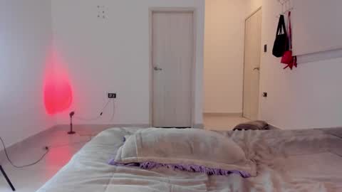 Snapshot of sweet_lia1_ chatting on February 20, 2025, 9:42 pm Hi Im Lia Your dreams came true online show from February 20, 2025, 9:42 pm