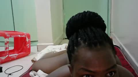 Snapshot of sweet_lilianah chatting on February 7, 2025, 3:45 am sweet_lilianah online show from February 7, 2025, 3:45 am