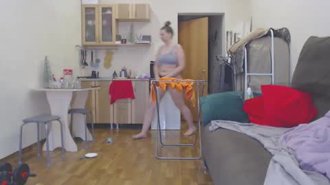 Snapshot of sweet_martinique chatting on February 6, 2025, 3:37 am TexasPAWG101 online show from February 6, 2025, 3:37 am