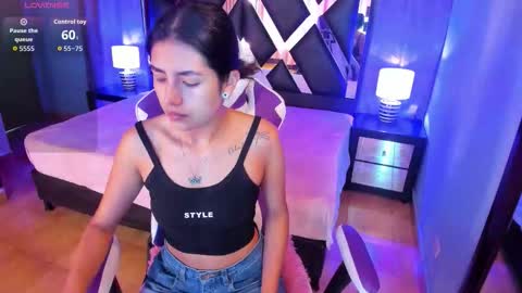 Snapshot of sweet_musee chatting on October 13, 2025, 12:05 pm Sweet musee online show from October 13, 2025, 12:05 pm