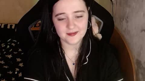 sweet_my_dream online show from December 18, 2025, 7:09 pm