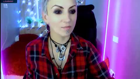 Snapshot of sweet_n_strong chatting on October 30, 2025, 12:39 pm sweet_n_strong online show from October 30, 2025, 12:39 pm