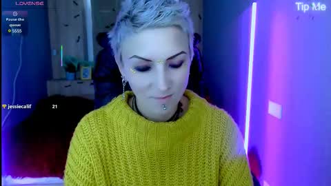 Snapshot of sweet_n_strong chatting on November 2, 2025, 9:00 am sweet_n_strong online show from November 2, 2025, 9:00 am