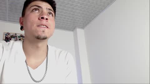 Snapshot of sweet_paradisex5 chatting on September 26, 2025, 10:52 am sweet_paradisex5 online show from September 26, 2025, 10:52 am