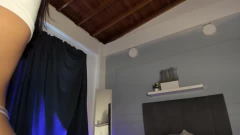 sea  online show from November 14, 2025, 12:15 pm