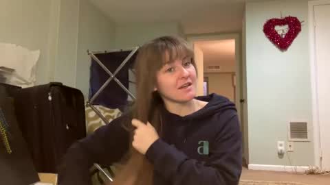 Snapshot of sweet_truffle chatting on December 24, 2024, 3:16 pm Heidi Brenner - Please check bio for schedule FAQ online show from December 24, 2024, 3:16 pm