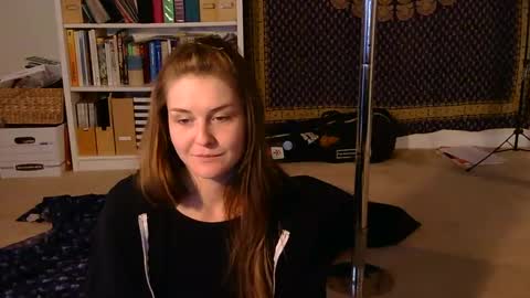 Snapshot of sweet_truffle chatting on January 31, 2025, 10:31 pm Heidi Brenner - Please check bio for schedule FAQ online show from January 31, 2025, 10:31 pm