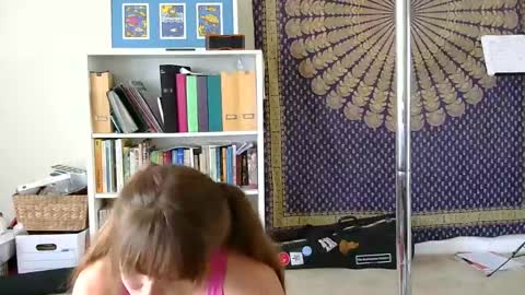 Snapshot of sweet_truffle chatting on February 9, 2025, 6:16 pm Heidi Brenner - Please check bio for schedule FAQ online show from February 9, 2025, 6:16 pm