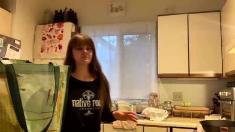 Snapshot of sweet_truffle chatting on February 12, 2025, 10:26 pm Heidi Brenner - Please check bio for schedule FAQ online show from February 12, 2025, 10:26 pm