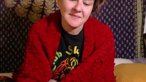 Snapshot of sweet_truffle chatting on November 7, 2025, 1:38 am Heidi Brenner - Please check bio for schedule FAQ online show from November 7, 2025, 1:38 am