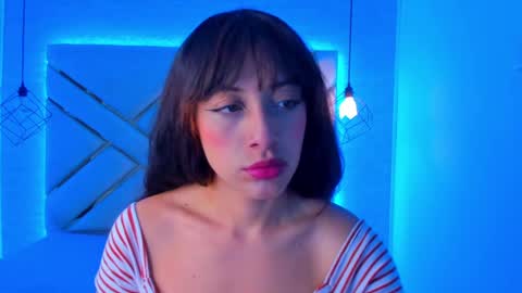 Snapshot of sweet_venus4 chatting on February 15, 2025, 12:01 pm sweet_venus4 online show from February 15, 2025, 12:01 pm