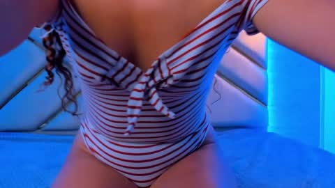 Snapshot of sweet_venus4 chatting on February 15, 2025, 6:12 pm sweet_venus4 online show from February 15, 2025, 6:12 pm