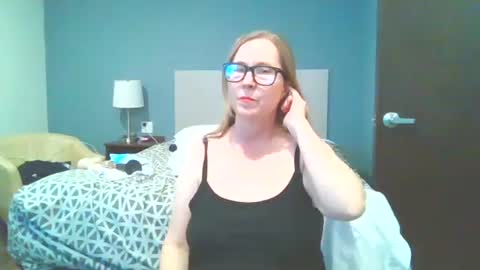 Snapshot of sweetandnaughty123 chatting on October 20, 2025, 4:57 am sweetandnaughty123 online show from October 20, 2025, 4:57 am