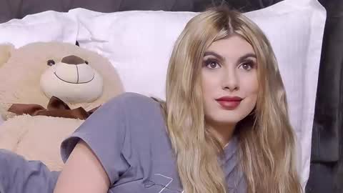 Snapshot of sweetanisia chatting on September 25, 2025, 6:33 pm Anisia online show from September 25, 2025, 6:33 pm