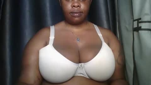 Snapshot of sweetbaby46 chatting on December 17, 2024, 3:39 am sweetbaby46 online show from December 17, 2024, 3:39 am