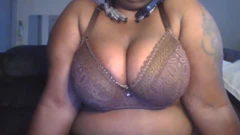 Snapshot of sweetbaby46 chatting on January 21, 2025, 11:56 am sweetbaby46 online show from January 21, 2025, 11:56 am
