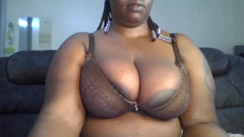 Snapshot of sweetbaby46 chatting on January 23, 2025, 5:02 am sweetbaby46 online show from January 23, 2025, 5:02 am