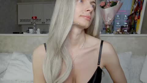 Snapshot of sweetbabyxx2021 chatting on December 3, 2024, 4:03 am sweetbabyxx2021 online show from December 3, 2024, 4:03 am