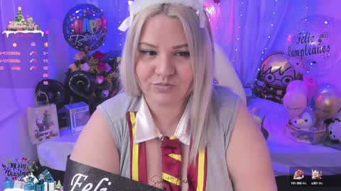 Snapshot of sweetbambi19 chatting on December 21, 2024, 7:24 am Andrea online show from December 21, 2024, 7:24 am