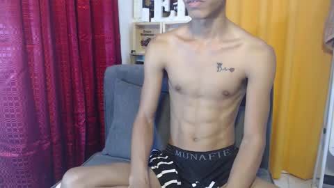 sweetbigcockz online show from November 17, 2025, 9:20 pm