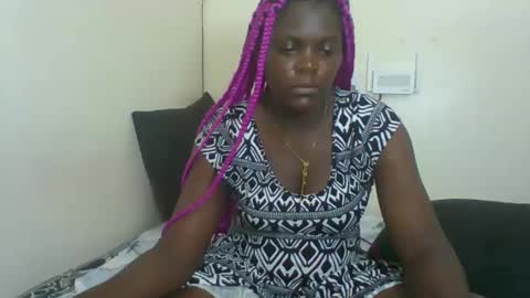 Snapshot of sweetdarkskin chatting on February 12, 2025, 4:22 pm CLARIS online show from February 12, 2025, 4:22 pm