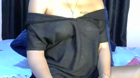 sweetDee online show from November 1, 2025, 10:39 am