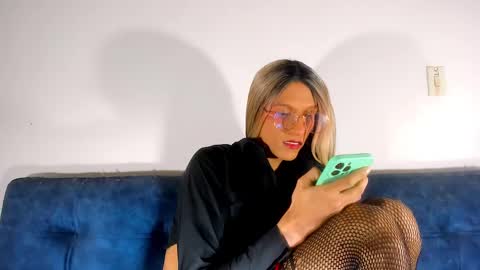 Snapshot of sweetdesaire chatting on February 16, 2025, 2:54 pm Amelia online show from February 16, 2025, 2:54 pm