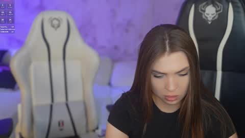 Amelia online show from October 15, 2025, 10:37 am