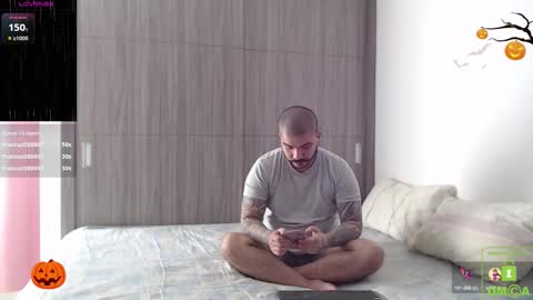 Snapshot of sweetdesires_ chatting on October 9, 2025, 2:04 pm online show from October 9, 2025, 2:04 pm