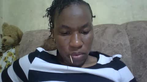 sweetdiva2012 online show from February 3, 2025, 3:42 am