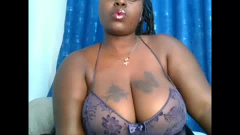sweetest_snack online show from February 12, 2025, 6:29 am