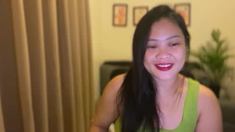 Snapshot of sweetestsmile_ chatting on September 14, 2025, 1:54 pm Khaye online show from September 14, 2025, 1:54 pm